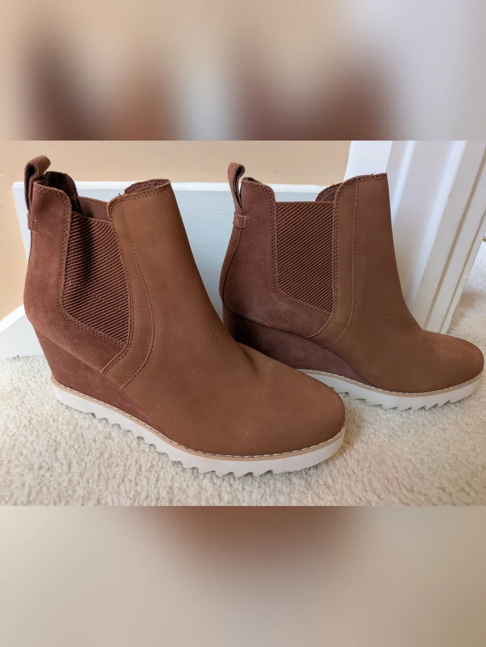 Toms Maggie Leather Lug Boots 10w NWOT - Picture 10 of 11